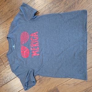 'MERICA t-shirt size Med